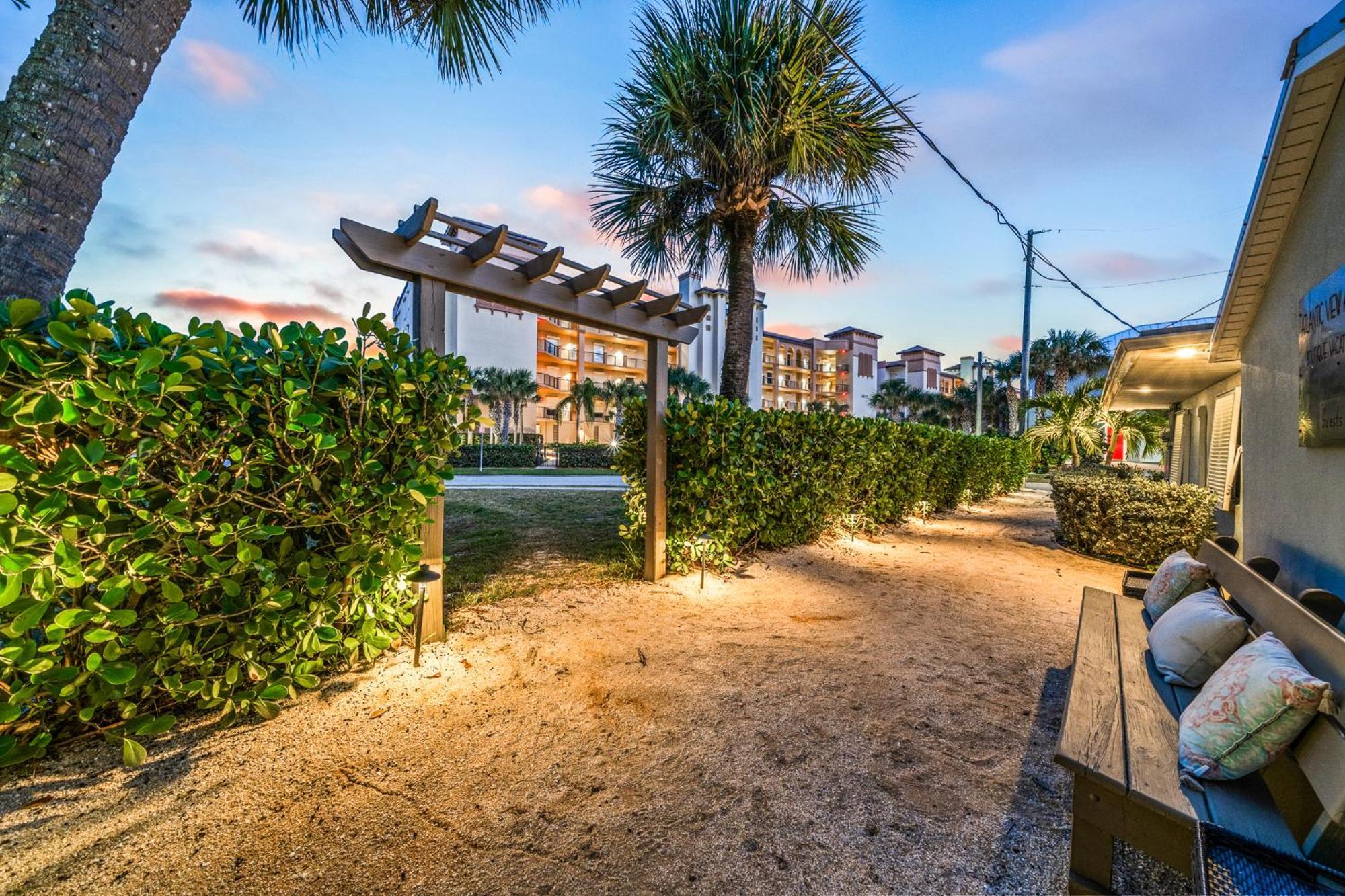 Wonderful Place Wprivate Patio Next To The Beach Cocoa Beach Exteriér fotografie